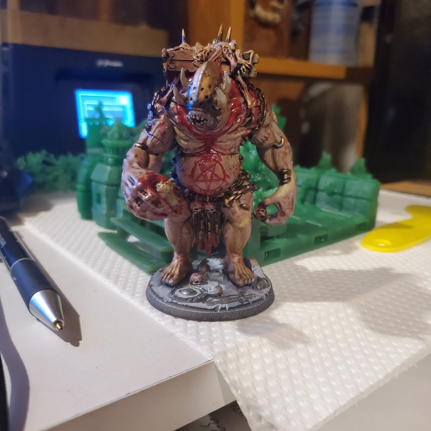 Cadaver Collector, Resin miniatures 11:56 (28mm / 32mm) scale - Ravenous Miniatures