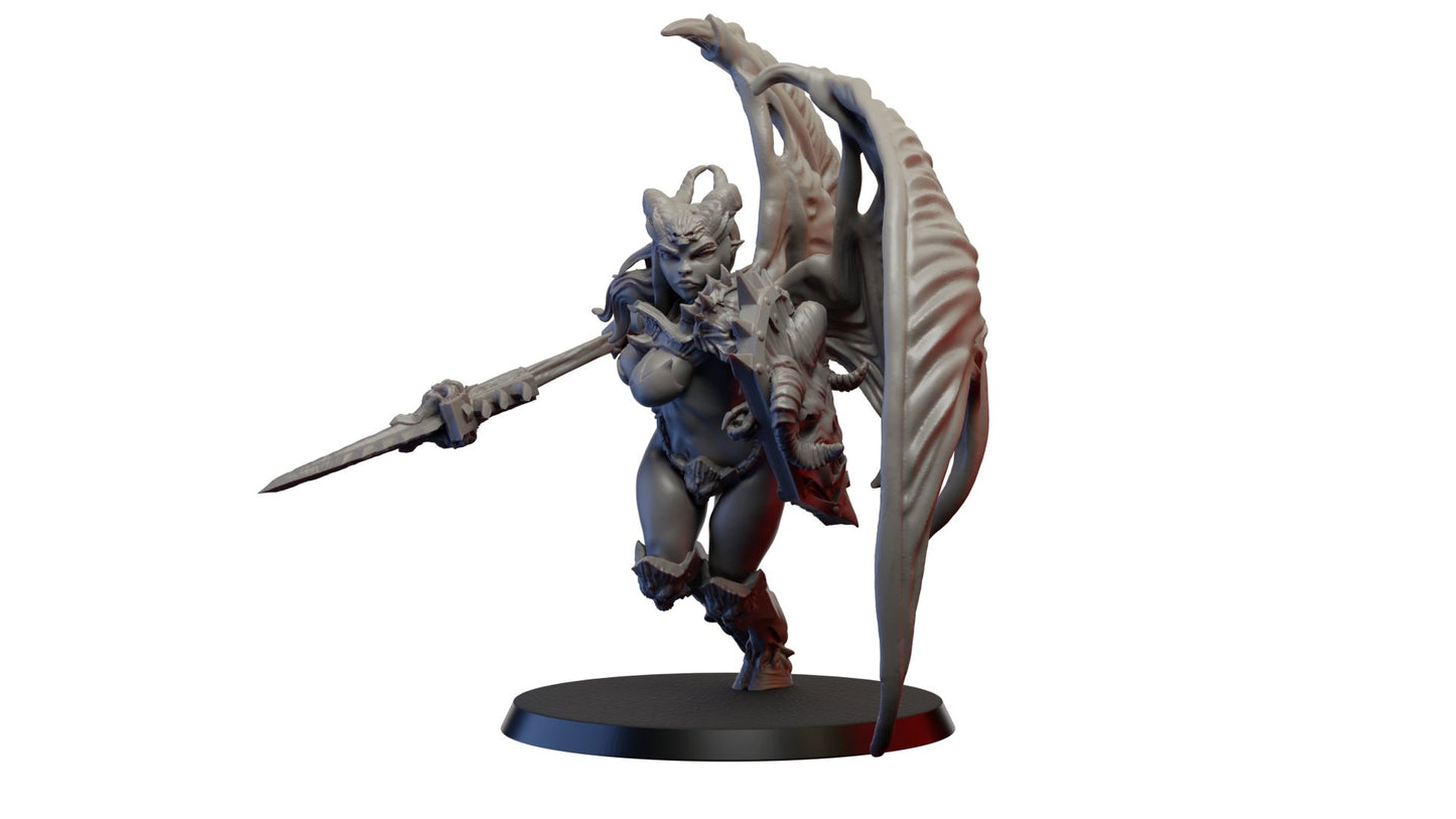 Chaos Malkia Alternate, Resin miniatures 11:56 (28mm / 32mm) scale - Ravenous Miniatures