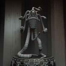 Load image into Gallery viewer, Converter Engine, Resin miniatures 11:56 (28mm / 32mm) scale - Ravenous Miniatures
