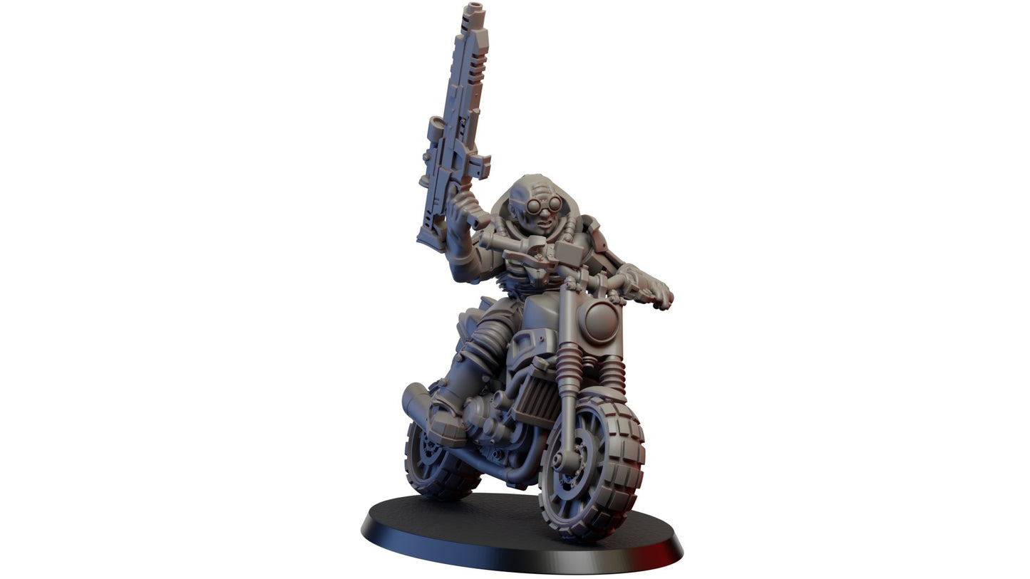 Hybrid Bikers, Resin miniatures 11:56 (28mm / 32mm) scale - Ravenous Miniatures