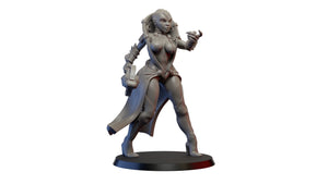 Hybrids Pin-up, Resin miniatures 11:56 (28mm / 32mm) scale - Ravenous Miniatures