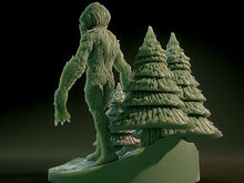Load image into Gallery viewer, Ithaqua, Resin miniatures 11:56 (28mm / 34mm) scale - Ravenous Miniatures
