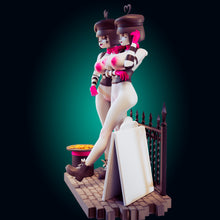 Lade das Bild in den Galerie-Viewer, NSFW BonBon and ChuChu Resin Miniature
