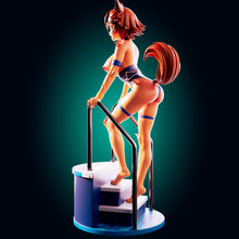 Cargar imagen en el visor de la galería, Nsfw The Spirited Canine Athlete – Resin Figure Miniature - Ravenous Miniatures
