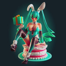 Cargar y reproducir el video en el visor de la galería, NSFW Bunny Temptation Resin Miniature
