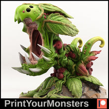 Load image into Gallery viewer, Baby Carnivorous plant , Resin miniatures 11:56 (28mm / 32mm) scale - Ravenous Miniatures
