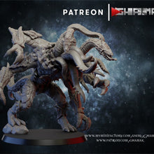 Load image into Gallery viewer, Chaos Beast, Resin miniatures 11:56 (28mm / 32mm) scale - Ravenous Miniatures
