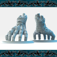 crawling hand, Resin miniatures 11:56 (28mm / 34mm) scale - Ravenous Miniatures