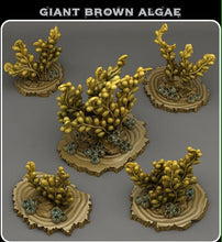 Load image into Gallery viewer, Giant Brown Algae, resin miniatures - Ravenous Miniatures
