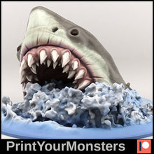 Cargar imagen en el visor de la galería, Great white shark - Ravenous Miniatures
