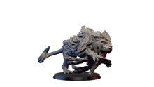 Load image into Gallery viewer, High Elf War lions, Resin miniatures 11:56 (28mm / 32mm) scale - Ravenous Miniatures
