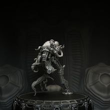 Load image into Gallery viewer, Mud Runner Corrupted, Resin miniatures 11:56 (28mm / 32mm) scale - Ravenous Miniatures
