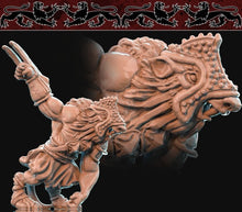 Load image into Gallery viewer, Rat Ogre, Resin miniatures 11:56 (28mm / 34mm) scale - Ravenous Miniatures
