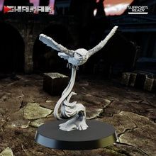 Load image into Gallery viewer, Spartan caste Owls, Resin miniatures 11:56 (28mm / 32mm) scale - Ravenous Miniatures
