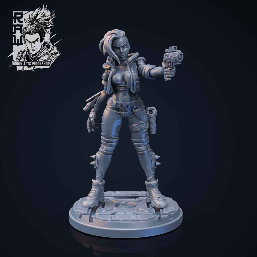 Spitefire Jen, 3d Printed resin miniatures by RAW - Ravenous Miniatures